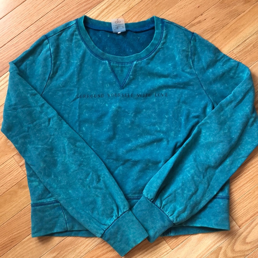 calia by carrie underwood sweatshirt